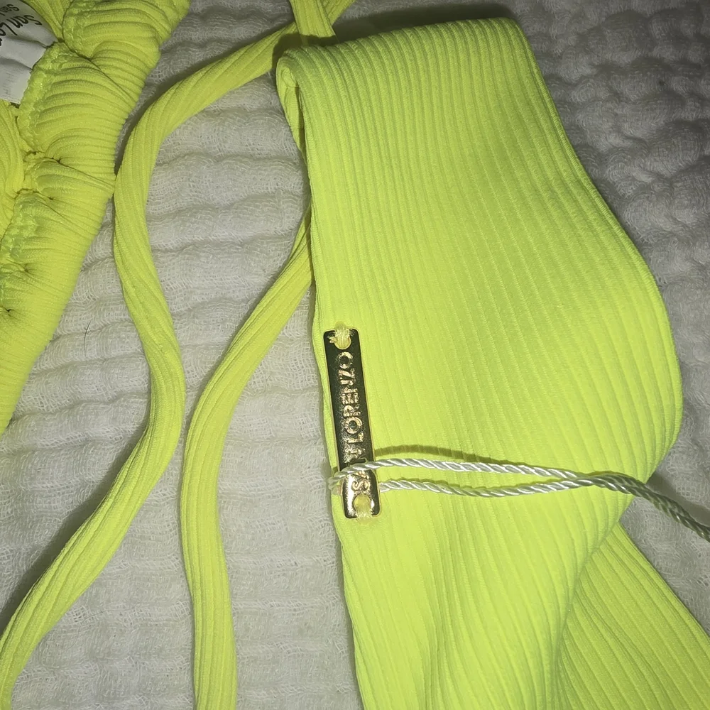 BNWT San Lorenzo Womens Thong High Rise Neon Yellow Bikini - Picture 8 of 9